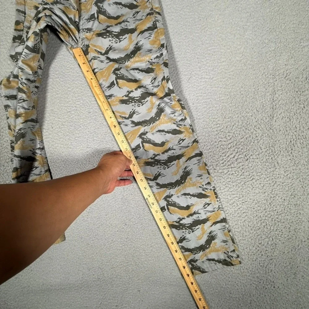 Levis Pants Mens 29x30‎ Camo Slim Fit Chino 5 Pocket 100% Cotton Casual Preppy